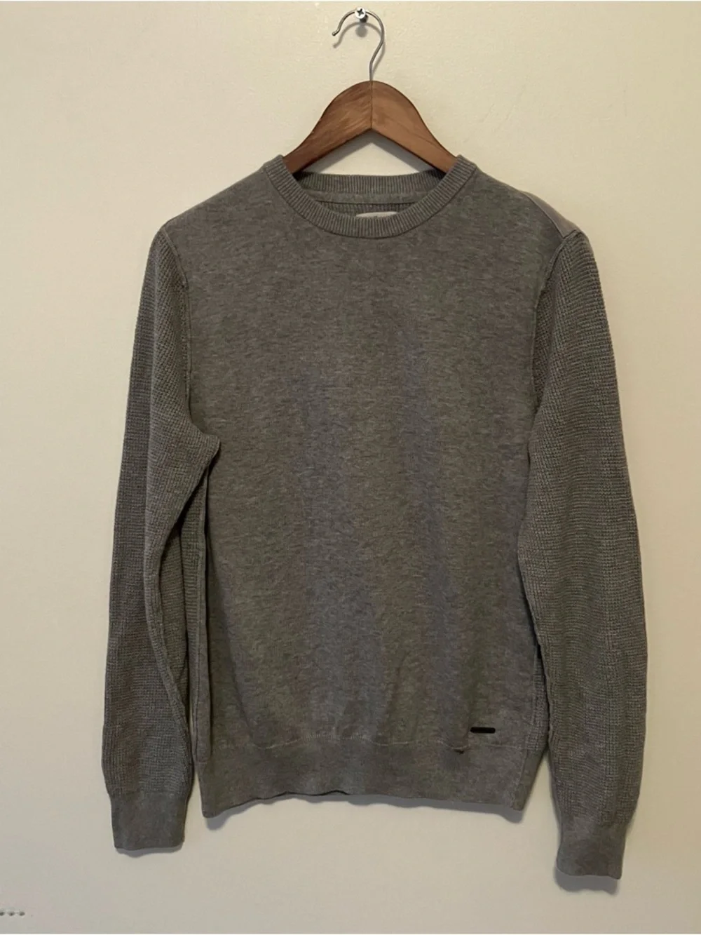 Calvin Klein Mens Waffle Weave Medium Gray Long Sleeve Crewneck Preppy Y2K